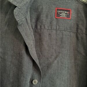 UNTUCKit Men's Navy Short Sleeve Button Down Shirt